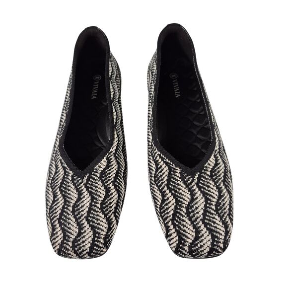 Vivaia Black White Margot Walker Square Toe V Cut Flats 43 US 10 1/2 NEW - Picture 2 of 5